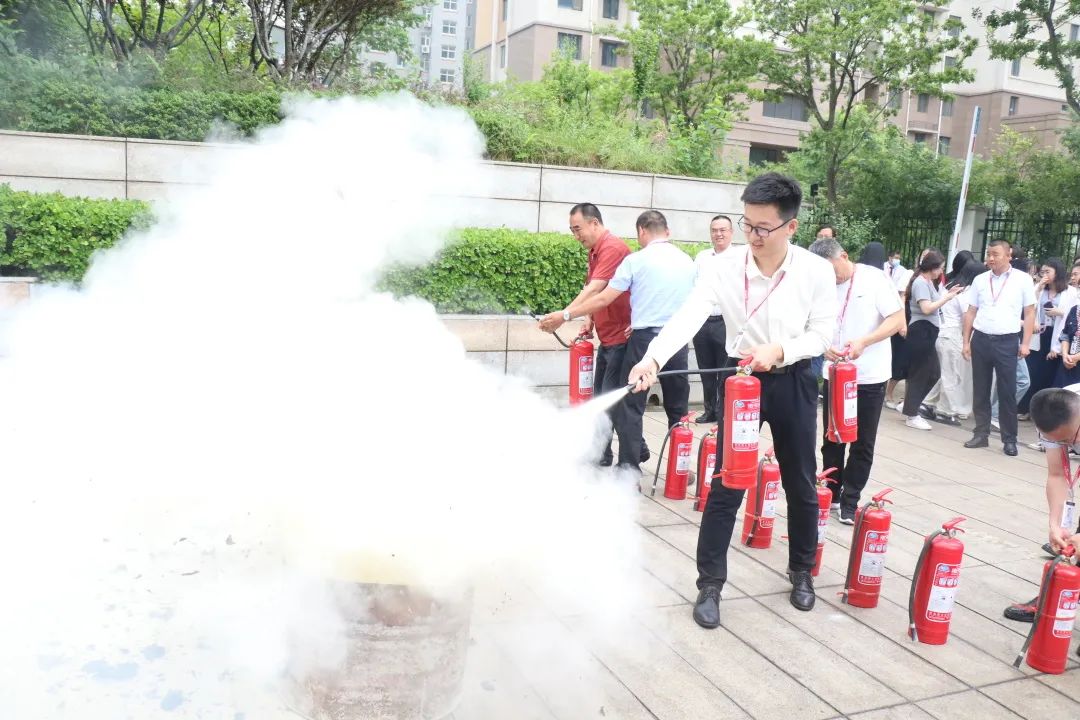 聯橋News  2023年“安全月”應急逃生和滅火演練成功舉行