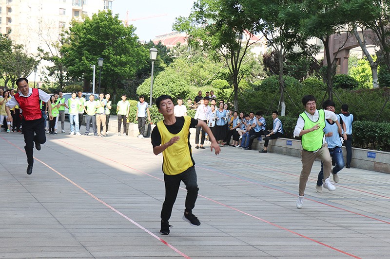 聯橋集團黨委舉辦【光耀先鋒 “新新”向榮】主題黨建活動(圖5)